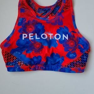 Peloton high neck sports bra